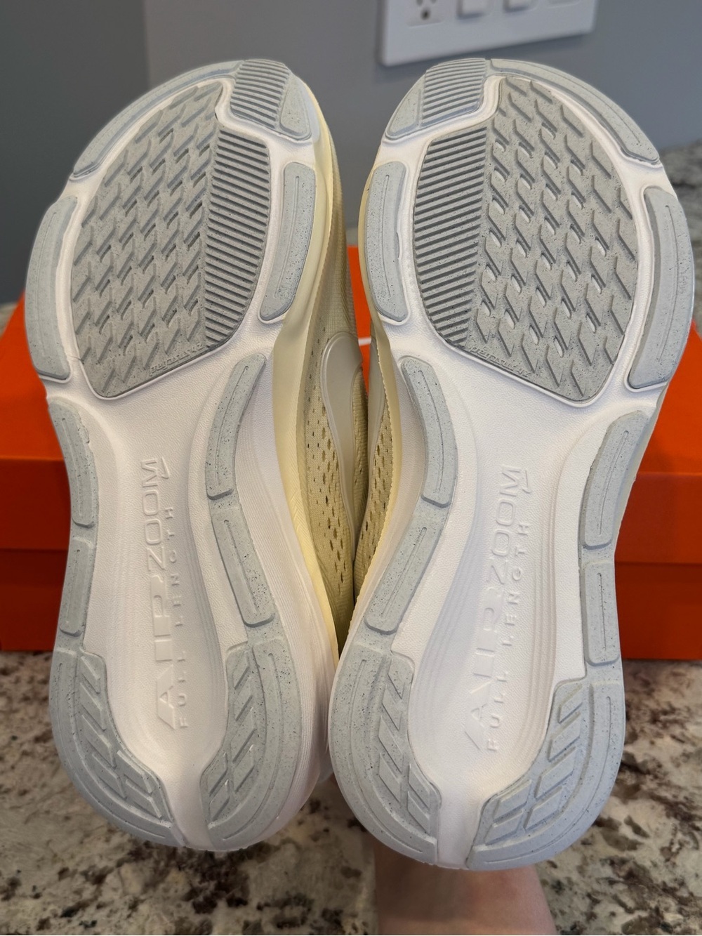 Womens Nike Pegasus 42 - Picture 3 of 5